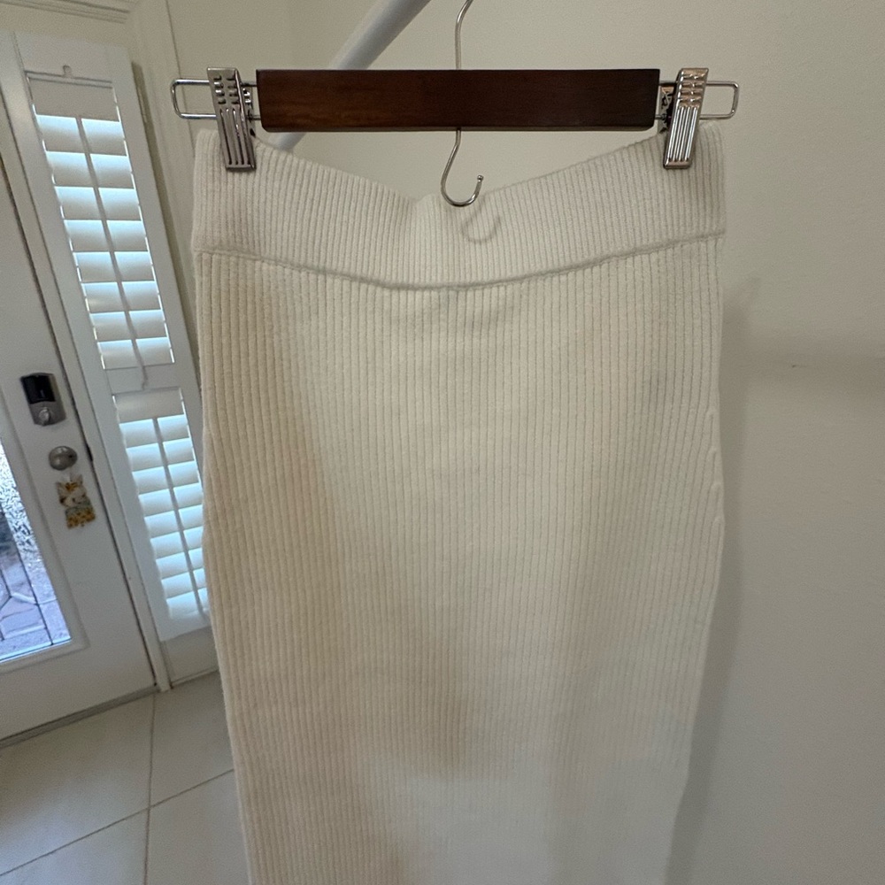 Prologue White Ribbed Pencil Skirt